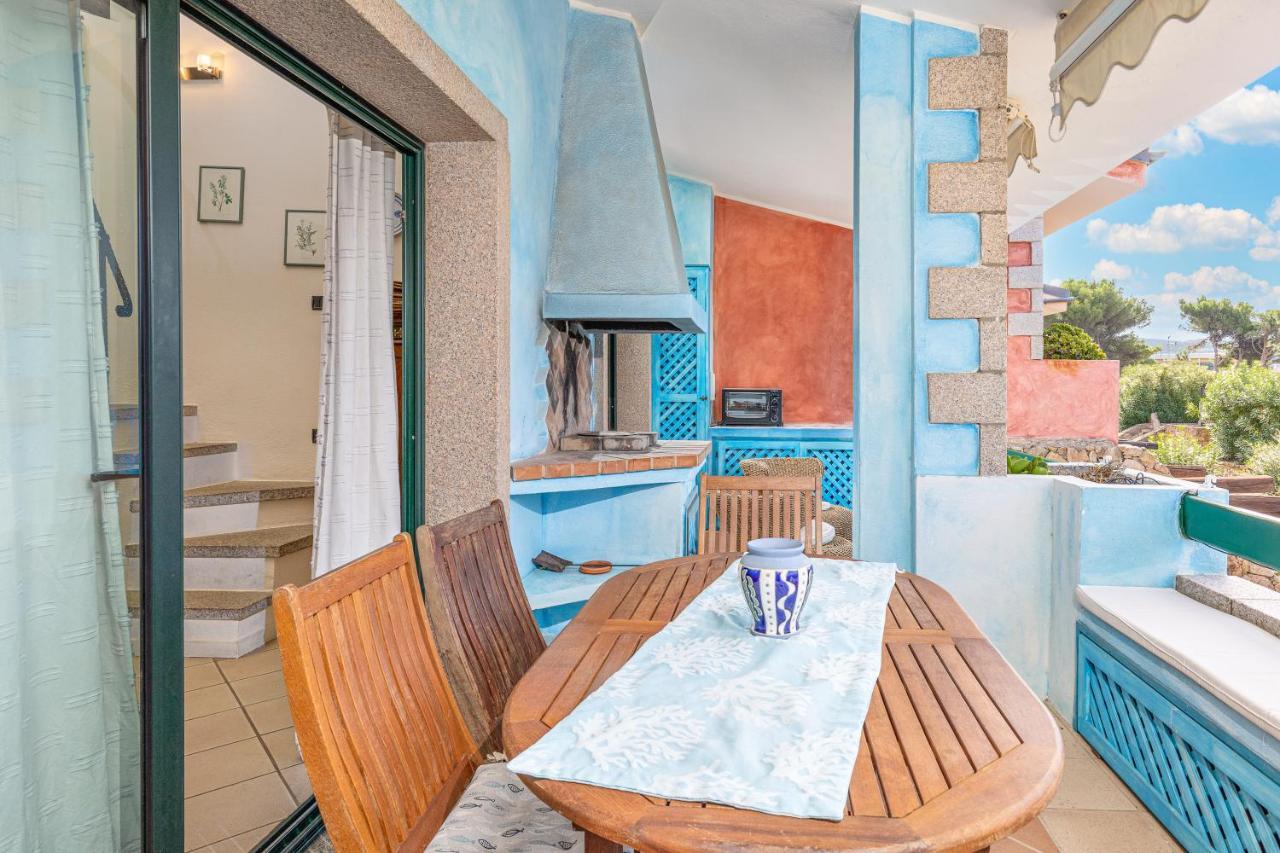 Casa Vacanze Baia Del Faro Palau Eksteriør bilde